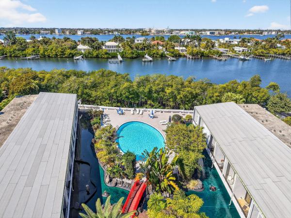 Mayfair House, 3589 S Ocean Blvd #909, South Palm Beach, Florida 33480, image 1