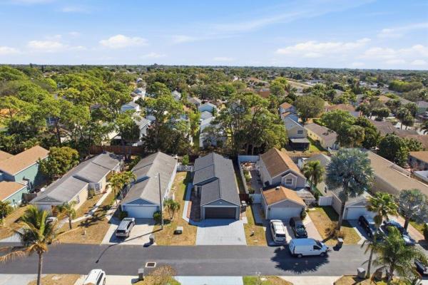 Victoria Woods, 1412 Corn Flower Ln, West Palm Beach, Florida 33415, image 2