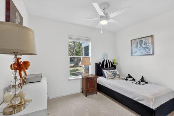 Regina Palms, 356 Traub Ave, Fort Pierce, Florida 34982, image 2