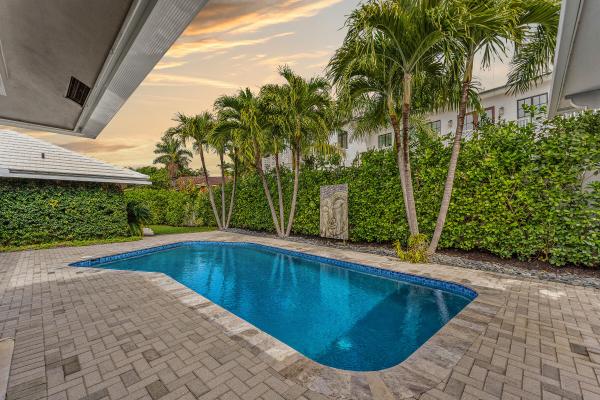 Seagate, 947 Seasage Dr, Delray Beach, Florida 33483, image 2