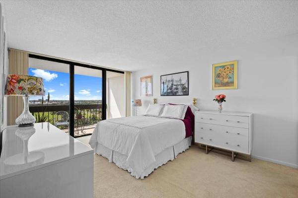 Lincoln Tower, 2400 Presidential Way #1005, West Palm Beach, Florida 33401, image 1