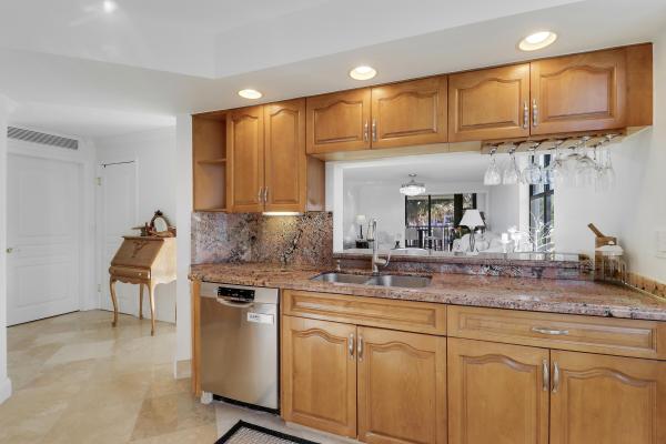 235 Bay Colony Dr N, Juno Beach, Florida 33408, image 1