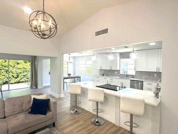 Pine Tree Village, 10723 Greentrail Dr, Boynton Beach, Florida 33436, image 1