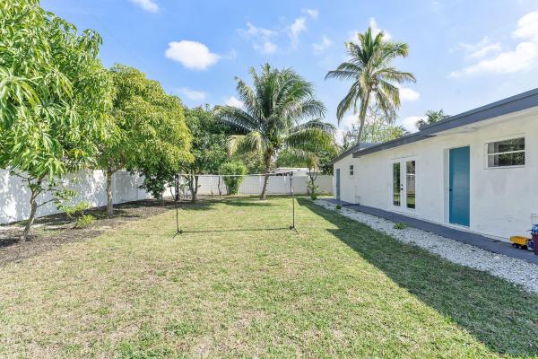 Last Chance Village, 2629 SW 6th Ct, Fort Lauderdale, Florida 33312, image 1