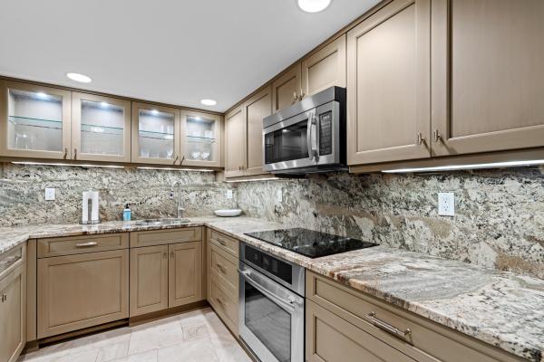 Trianon, 1200 S Flagler Dr #1402, West Palm Beach, Florida 33401, image 1