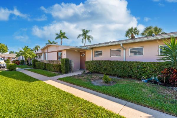 Dudley At Cresthaven Villas, 2739 Dudley Dr W #D, West Palm Beach, Florida 33415, image 1