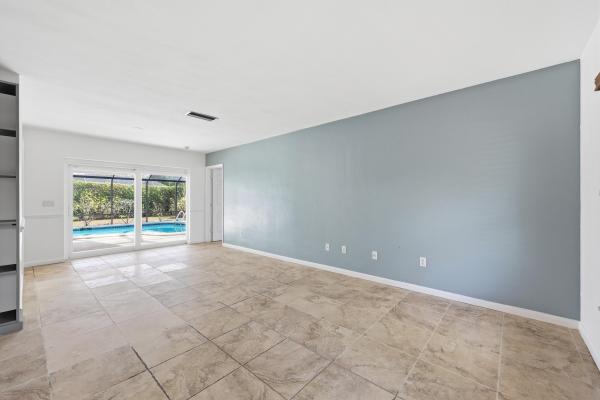 Palm Beach Gardens No HOA, 9696 Honeysuckle Ave, Palm Beach Gardens, Florida 33410, image 2