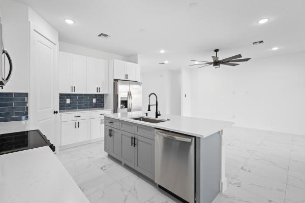 5271 NW Mayfield Ln, Port St. Lucie, Florida 34983, image 1