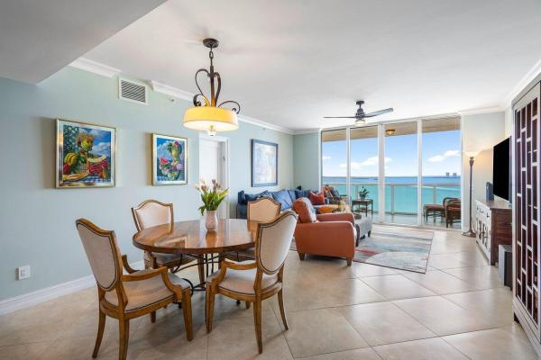 Marina Grande Club & Residences, 2650 Lake Shore Dr #1401, Riviera Beach, Florida 33404, image 1