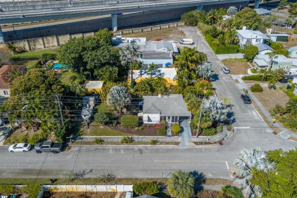 Belvedere Park, 2401 Ridgeway Ave, West Palm Beach, Florida 33401, image 1