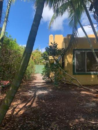 Flamingo Park, 805 Sunset Rd, West Palm Beach, Florida 33401, image 1