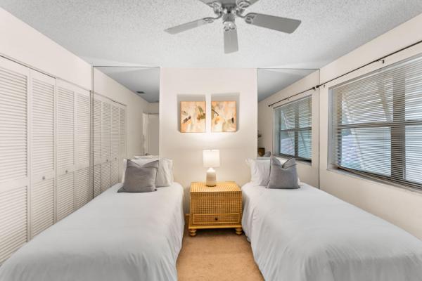 Patio Homes, 229 Old Meadow Way, Palm Beach Gardens, Florida 33418, image 1