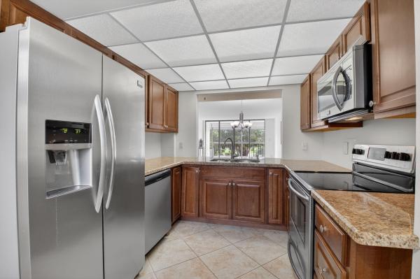 The Glens, 6420 Boca Del Mar Dr #305, Boca Raton, Florida 33433, image 1