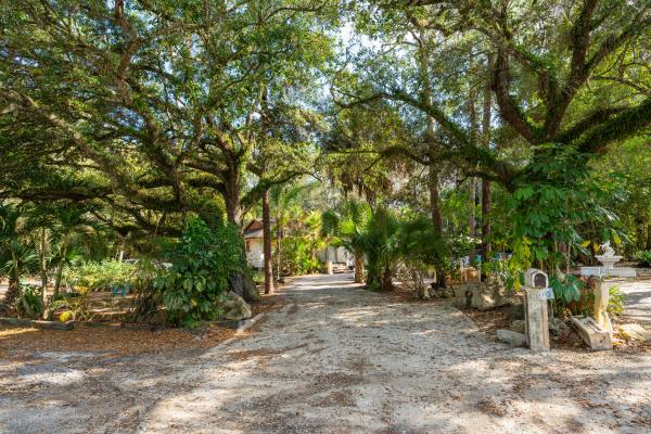 The Acreage Residential, 16446 E Aintree Dr, The Acreage, Florida 33470, image 1