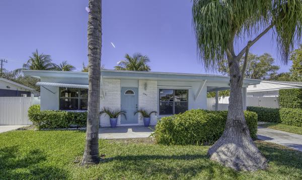 Pinewood Heights, 341 Pinewood St, Lantana, Florida 33462, image 1