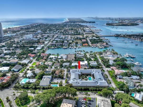 Courtyard, 1100 Surf Rd #215, Riviera Beach, Florida 33404, image 2