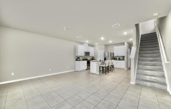 Fontana, 3550 San Bernardino Way, Palm Springs, Florida 33461, image 1