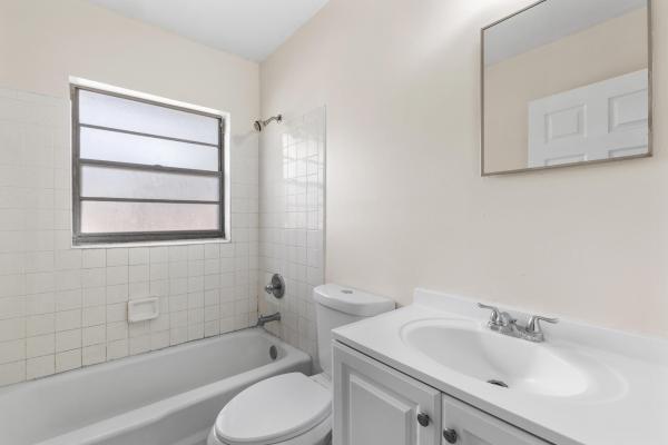 Wicklines, 349 Wickline Blvd, Lantana, Florida 33462, image 3