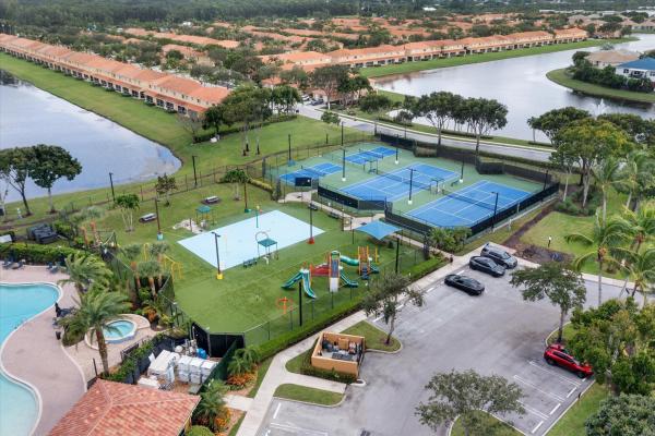 Liberty Bay At Briar Bay, 3422 Commodore Ct, West Palm Beach, Florida 33411, image 3