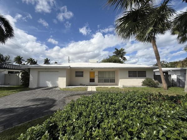 Cypress Point, 2701 SE 7th St, Pompano Beach, Florida 33062, image 1
