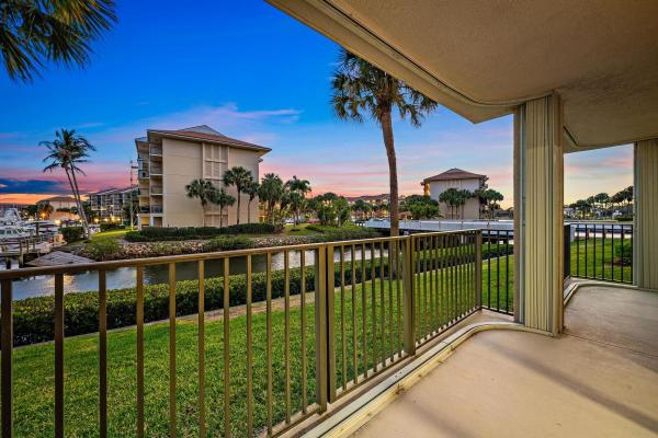 The Marina At The Bluffs, 1601 Marina Isle Way #106, Jupiter, Florida 33477, image 2