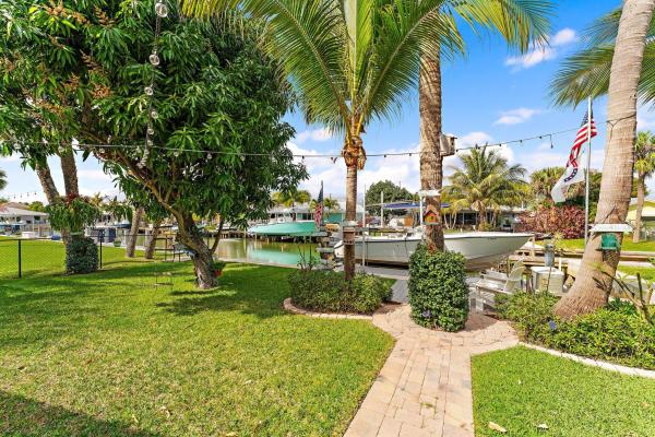 Rio Vista Of Island Shore, 245 Center St, Jupiter, Florida 33458, image 1