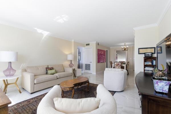 Ocean Towers North, 170 N Ocean Blvd #411, Palm Beach, Florida 33480, image 2
