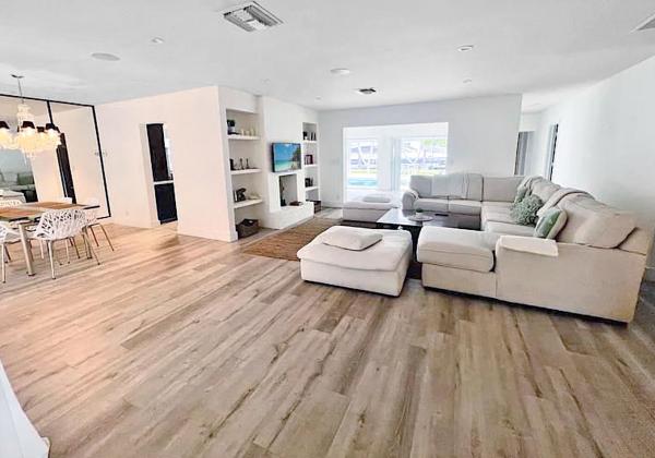 Sunrise Key, 1919 Sunrise Key Blvd, Fort Lauderdale, Florida 33304, image 1