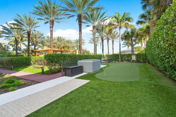 Dolce Vita, 155 S Ocean Ave #303, Palm Beach Shores, Florida 33404, image 3