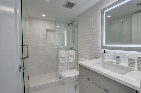 Lakewood Midrise At Boca West Country Club, 7847 Lakeside Blvd #1063, Boca Raton, Florida 33434, image 1