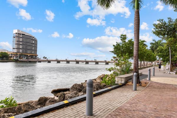 Icon Brickell Tower 3, 485 Brickell Ave #2506, Miami, Florida 33131, image 1