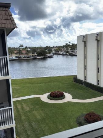 Snug Harbor Gardens, 650 Snug Harbor Dr #G407, Boynton Beach, Florida 33435, image 1