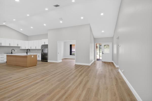 Sun Valley 2, 9362 Laurel Green Dr, Boynton Beach, Florida 33437, image 3