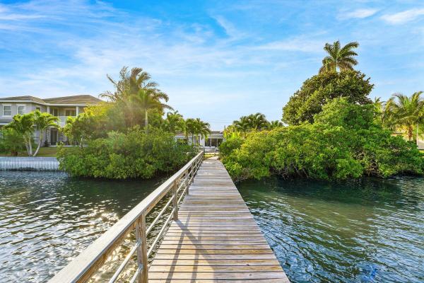 Lake Shores Lantana, 820 N Atlantic Dr, Lantana, Florida 33462, image 2