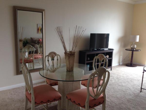The Tower At CityPlace, 651 Okeechobee Blvd #807, West Palm Beach, Florida 33401, image 2