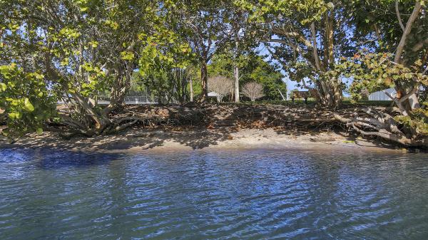 Country Club, 425 Marlin Rd, North Palm Beach, Florida 33408, image 1