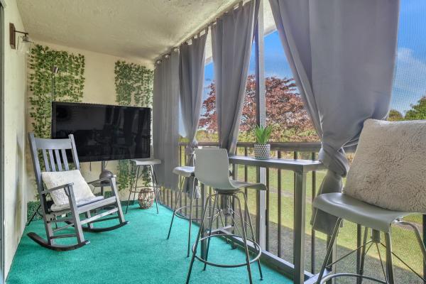 1423 Meadows Cir, Boynton Beach, Florida 33436, image 1