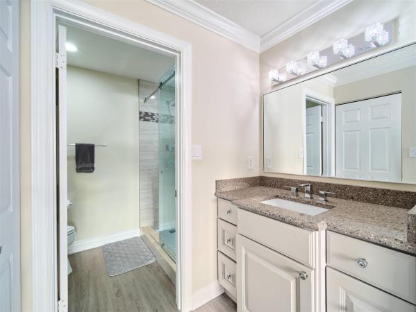 The Sterling Villages Of Palm Beach Lakes, 19218 Glenmoor Dr, West Palm Beach, Florida 33409, image 3