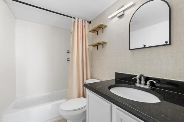 Bella Lago Vista At Clear Lake Club, 760 Executive Dr #34, West Palm Beach, Florida 33401, image 1