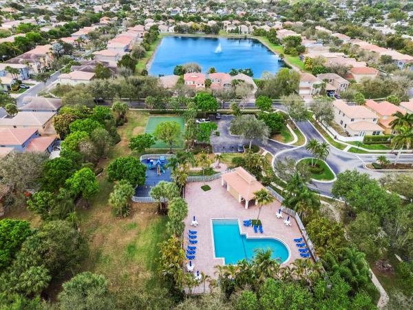 Hypoluxo Haverhill, 6657 Lurais Dr, Lake Worth, Florida 33463, image 3