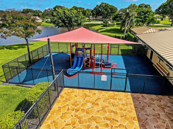 Westwood Gardens, 5258 Eagle Lake Dr, Palm Beach Gardens, Florida 33418, image 1