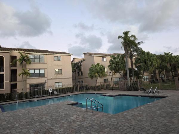 Sundance At Davie, 2796 S University Dr #2101, Davie, Florida 33328, image 2