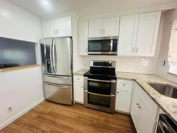 Sunrise Lakes 3, 9900 Sunrise Lakes Blvd #201, Sunrise, Florida 33322, image 2