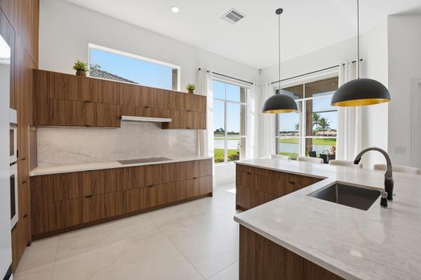 Turnberry Isle At Aberdeen, 7003 Fairway Lakes Dr, Boynton Beach, Florida 33472, image 1