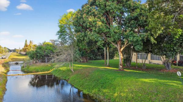Norfolk At Poinciana Place, 3524 Via Poinciana #303, Lake Worth, Florida 33467, image 2