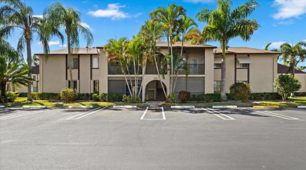 Pine Ridge South 4, 431 Pine Glen Ln #C-2, Greenacres, Florida 33463, image 3