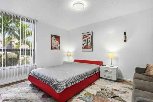 5887 Fox Hollow Dr #E, Boca Raton, Florida 33486, image 1