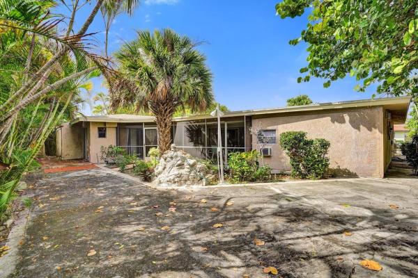 The Cove, 1004 SE 11th St, Deerfield Beach, Florida 33441, image 1