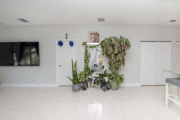 Greenacres No HOA, 128 Broward Ave, Greenacres, Florida 33463, image 1