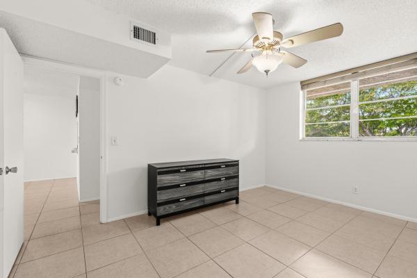 Lagoon Place, 9340 Lagoon Pl #206, Davie, Florida 33324, image 1